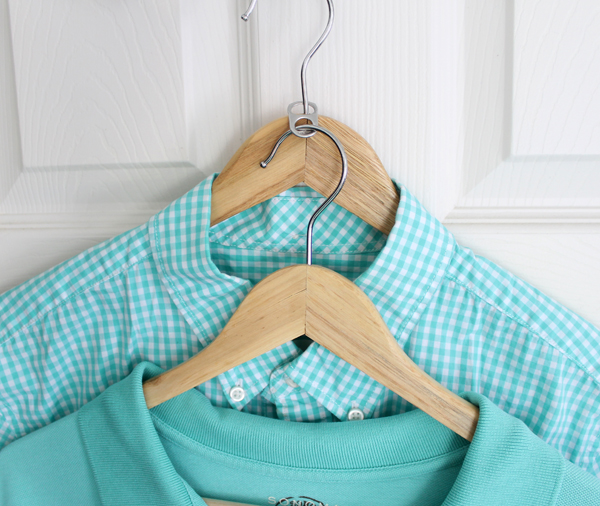 http://www.theshabbycreekcottage.com/wp-content/uploads/2015/01/closet-hacks-use-a-soda-tab-to-double-the-hangers.jpg