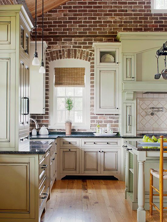 Farmhouse Kitchens with Fixer Upper style