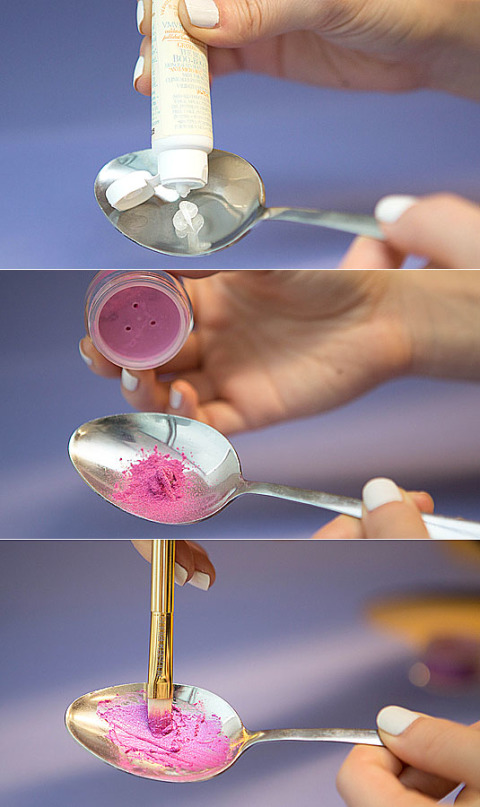 how to make you own lip gloss