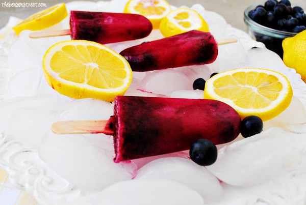 Berry Lemonade popsicles- perfect for summer