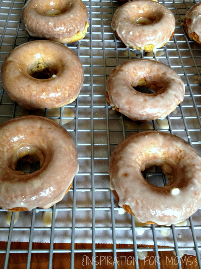 Apple cider doughnuts- a fun fall gluten free treat!