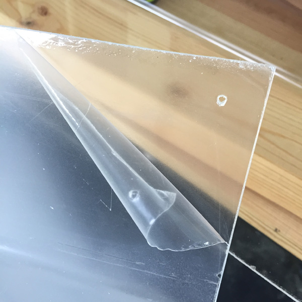 make this: plexiglass shelving