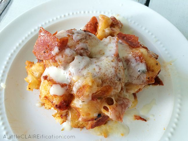 Easy and Delicious Crockpot Pizza Bake 