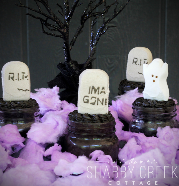 cupcake cemetery Halloween party idea: a Cupcake Cemetery