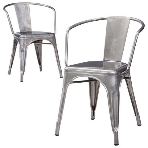 great options for farmhouse dining chairs on a budget - all of these chairs are under $100 each. Nice!