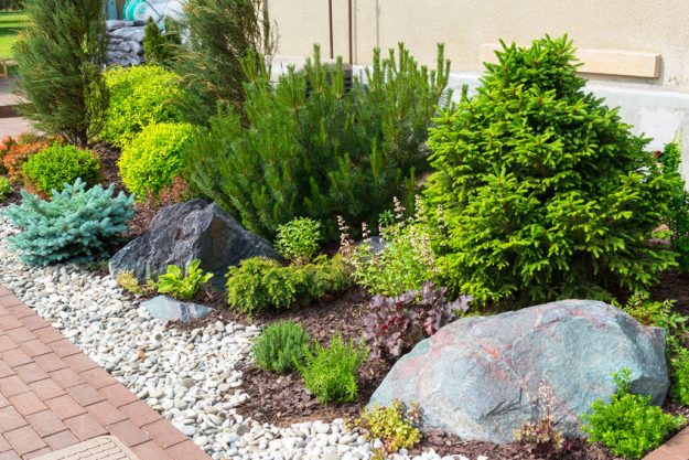Tips for building a beautiful garden path.