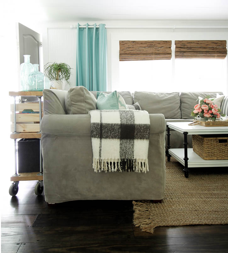 All of these farmhouse rugs came from Amazon for under $200 - so many beautiful choices!