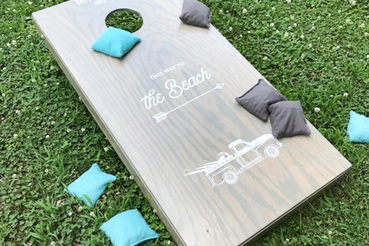 Great easy DIY version of how to make custom corn hole boards - step by step process that walks you through it from beginning to end. Awesome beginner project